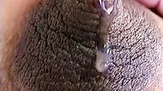 Morena Gira porno caseiro o melhor fode rata