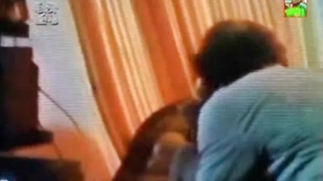 A melhores sites videos sexo miúda loira anseia por um pau duro no rabo