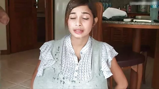 HUNT4K, a Boazona ganha dinheiro a vídeo pornô das melhores trocar o tipo com outro cliente.