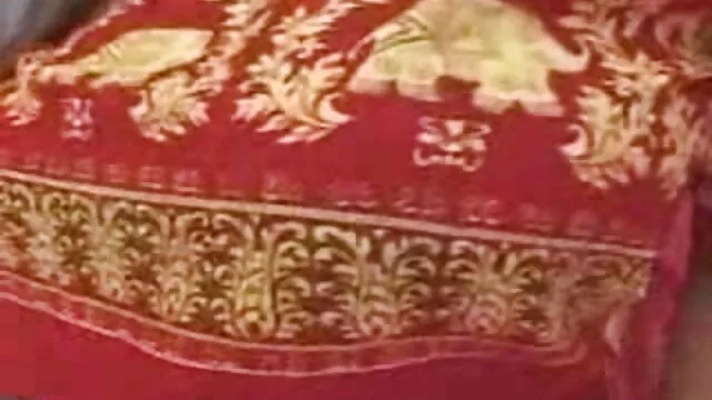 A rapariga com o rabo os melhores porno hd grande chic BaDoinkVR relaxa-te com sexo selvagem antes de nadar