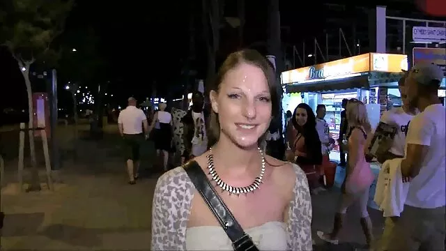 Punheta na melhores gozadas porno frente do espelho