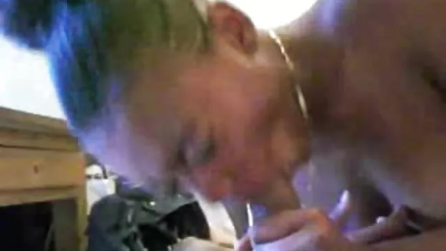 MILF Nicki Hunter o melhor do vídeo pornô implacavelmente perfurado por dois galos negros