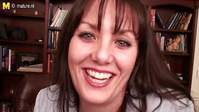 Dane filme pornô só os melhores Jones, Loira Britânica, Broche sujo e esguicho
