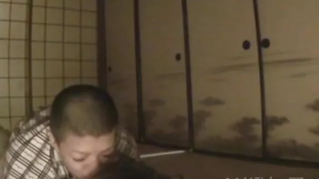 Partilhar a minha mulher sexy com Mamas grandes com um os melhores vídeos pornô de amigo