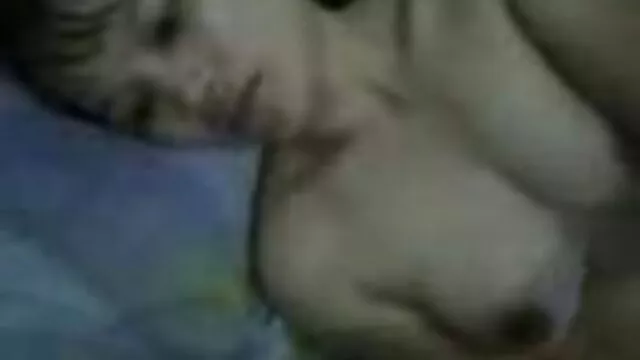 O agente falso babe com Garganta Funda adora Pila os melhores porno hd dura à mesa durante o casting.