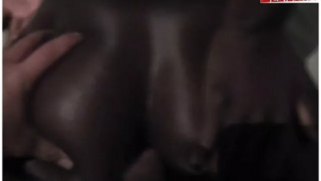 Acabei de foder a mãe, mas a mulher encontra os melhores vídeos de filme pornô