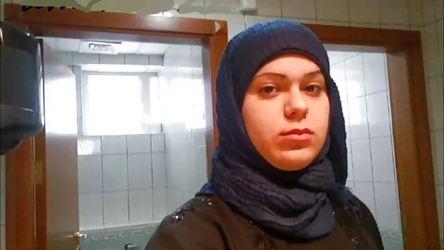 A Kaoru chupa melhor vídeo de pornô o shlong e mete-o na rata dela.