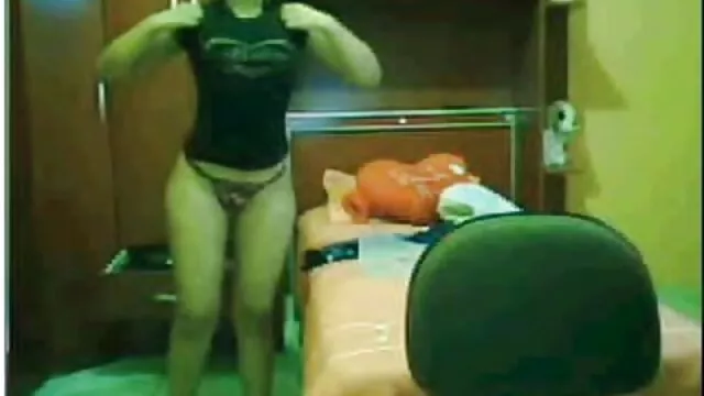 As Lésbicas marotas vídeo pornô só as boas adoram lamber Ratas