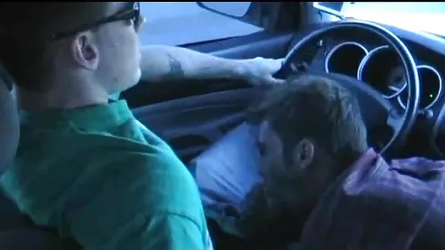 O dick Kimber Lee esfomeado enche a boca quero ver os melhores vídeos de pornô dela de Pila num vídeo de primeira pessoa!