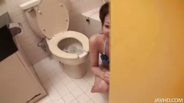 A milf mundialmente famosa fode x video melhores porno uma pila grande e dura!