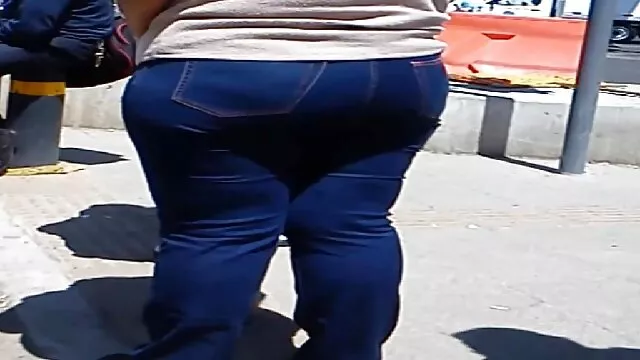 Uma miúda os melhores videos de sexo gratis gira e Sexy masturba-se com uma rata a solo.